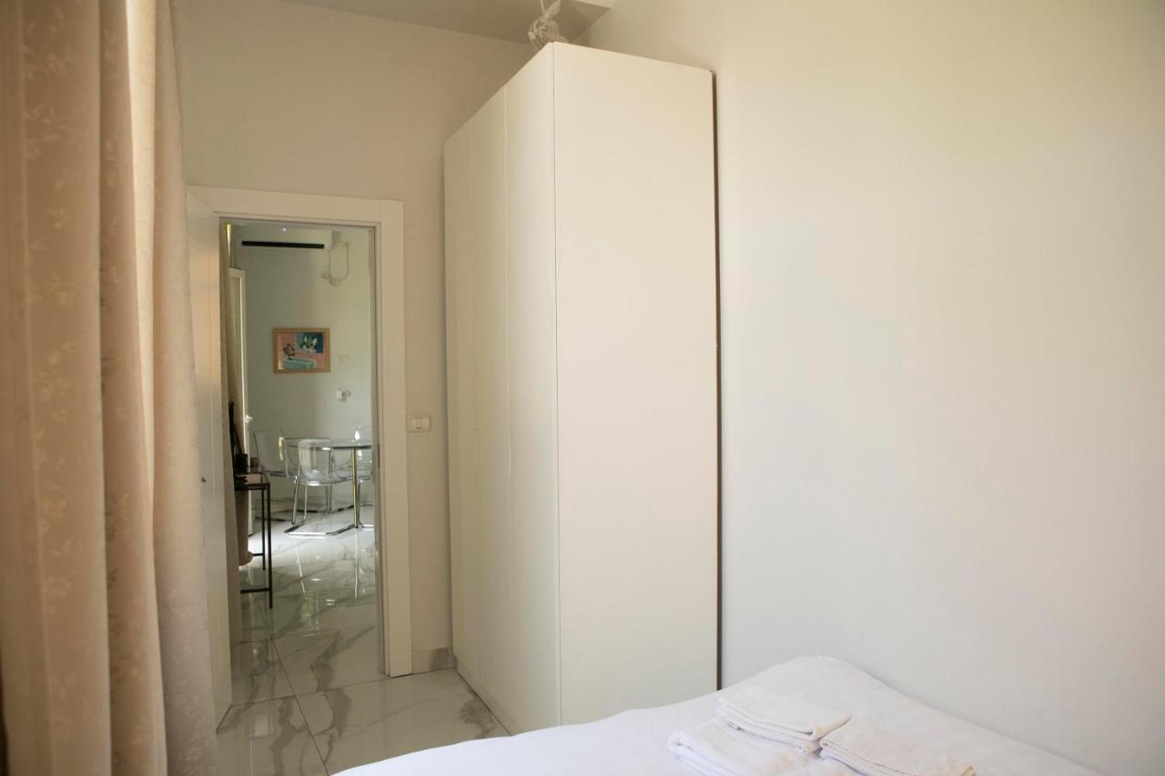 Bauhaus Stylish Apartments - By Bookiz เทลอาวีฟ ภายนอก รูปภาพ